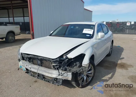 2013 Infiniti M37 z USA, uszkodzony, nr VIN JN1BY1AP1DM513102